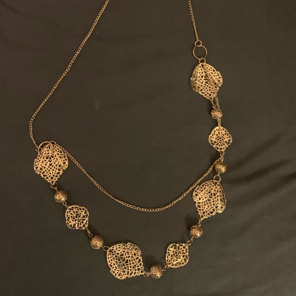 New Metal Gold Leaf Necklace & Earring Jewelry Set
